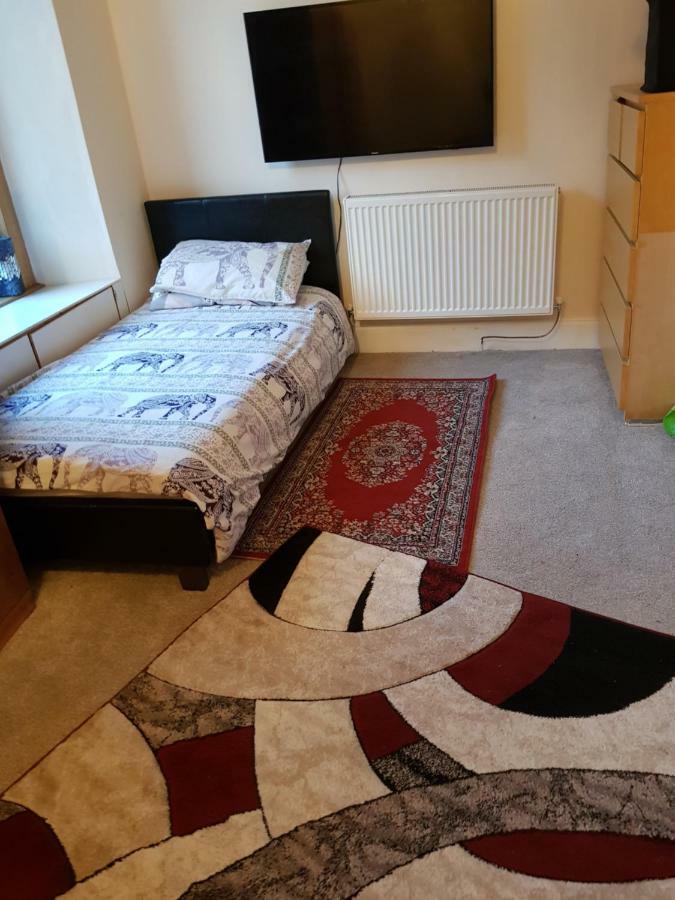 شقة 89 Clerk Street Loanhead المظهر الخارجي الصورة